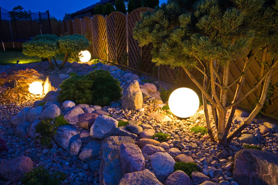 Gartengestaltung Ziegler, Gärtner, Licht im Garten